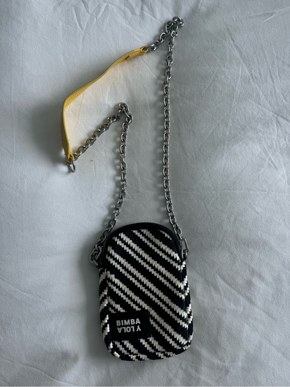 Bimba Y Lola Black & White Zigzag Crossbody with Yellow Shoulder Pad